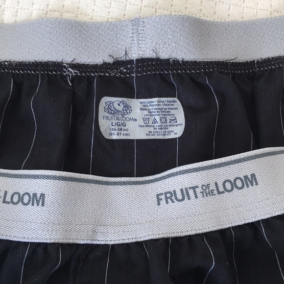2Pcs-Men Tommy Hilfiger,Fruit of the Loom Boxers L - Picture 3 of 5